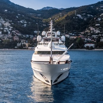 Lioness V yacht exterior 2