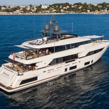 Willpower yacht exterior 4