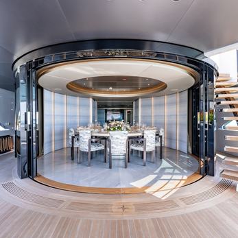 Navis yacht interior 4