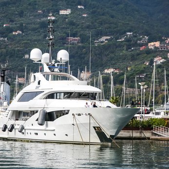 Ali Baba yacht exterior 5