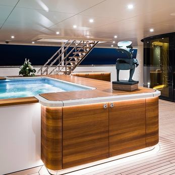 Mirage yacht interior 4