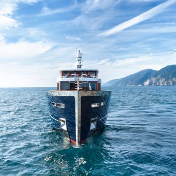 Gentleman 24/ 01 yacht exterior 2