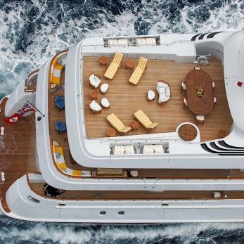 Oasis I yacht exterior 4