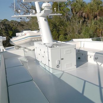 Capricho yacht exterior 3