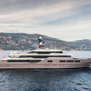 Casino Royale yacht exterior 3