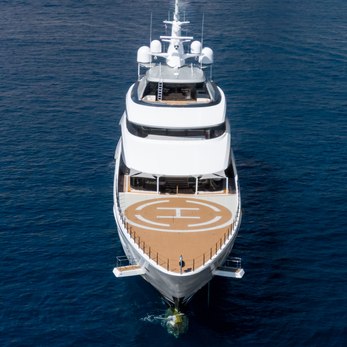 Platinum yacht exterior 2