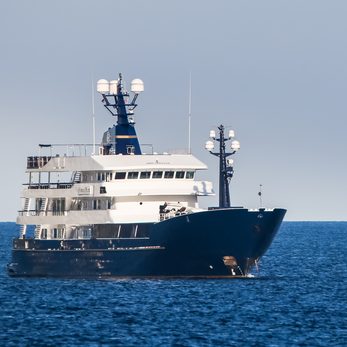 Force Blue yacht exterior 4