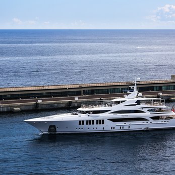 Vector yacht exterior 2