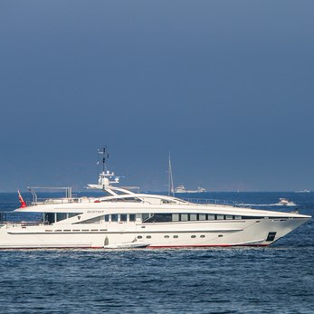 Angkalia yacht exterior 3