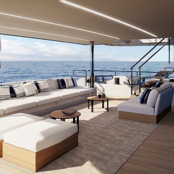 Casa yacht exterior 4