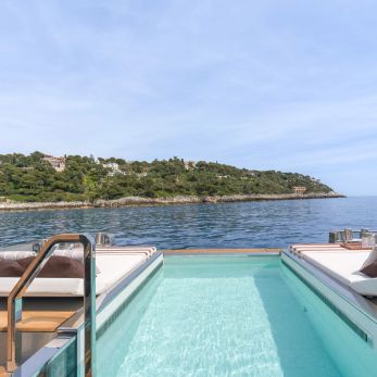 Sairu yacht exterior 4