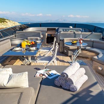 Summer Fun yacht exterior 4