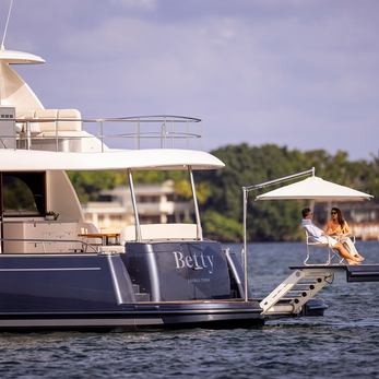 Betty yacht exterior 4