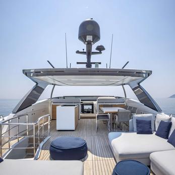 Aman yacht exterior 3