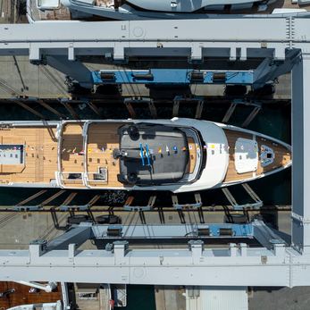 Big Naan yacht interior 2