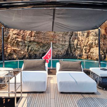 Ability yacht exterior 4