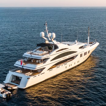 La Blanca yacht exterior 5