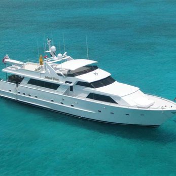 Mon Sheri yacht exterior 3
