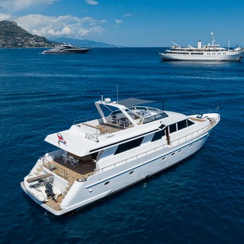 Lorca yacht exterior 5