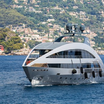 Ocean Pearl yacht exterior 5