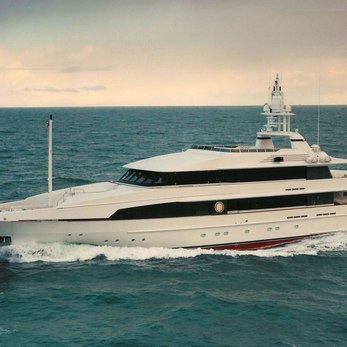 Ostar yacht exterior 3