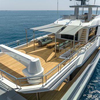 Kasif yacht exterior 2