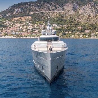 Falco Moscata yacht exterior 2