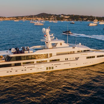 Le Pharaon yacht exterior 3