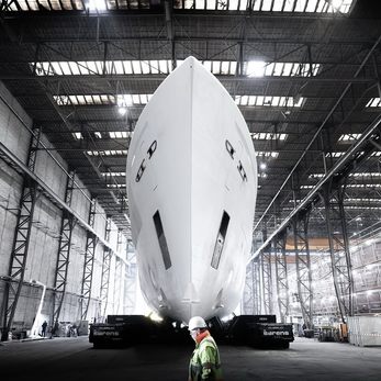 Vanish III yacht interior 2