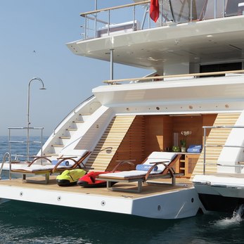 Inspiration yacht exterior 4