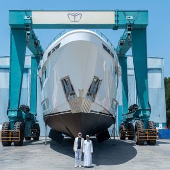 Suzie Q yacht exterior 2