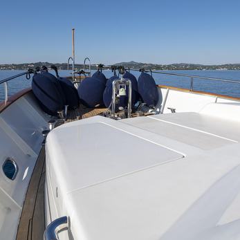 Ladina Too yacht exterior 7