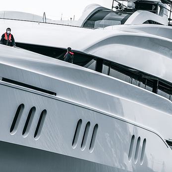 Vanish yacht exterior 4