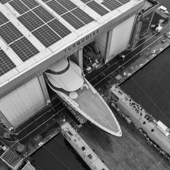 Infinite Jest yacht exterior 3