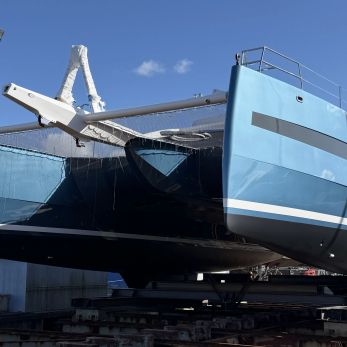 Volante yacht exterior 2