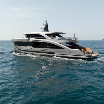 Matilde7 yacht exterior 2