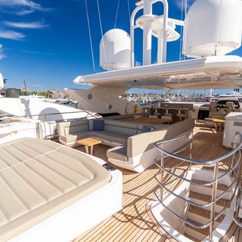 King Power yacht exterior 3