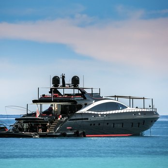 Black Legend yacht exterior 3