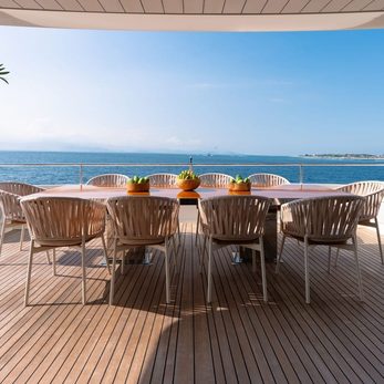 Galileo yacht exterior 3