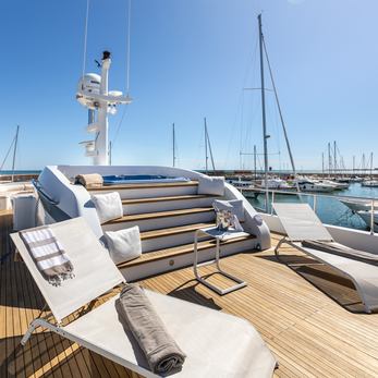 Tananai yacht exterior 4