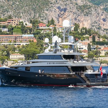 Lady Victoria yacht exterior 4