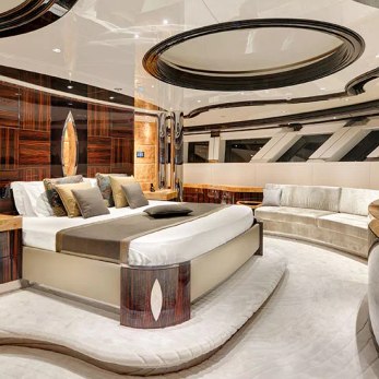 Victoria yacht interior 4