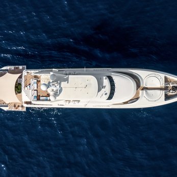 Renegade yacht exterior 5