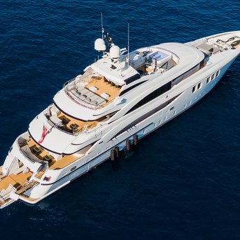 Hope and Love yacht exterior 4