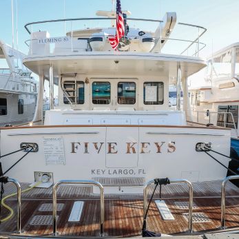 Five Keys yacht exterior 4
