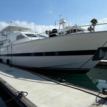 Peaceful Spirit yacht exterior 11