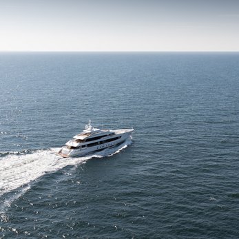 Solemates yacht exterior 2