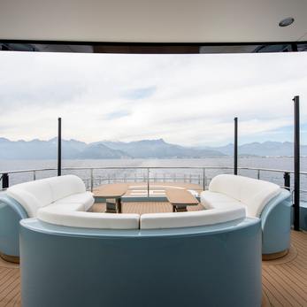 Limerence yacht interior 3