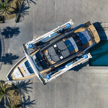 Pershing GTX90 / 01 yacht exterior 2