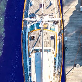 Anya yacht exterior 3